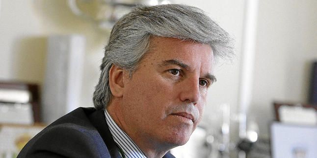 La grada Heliópolis, la nueva cara de la campaña de abonados