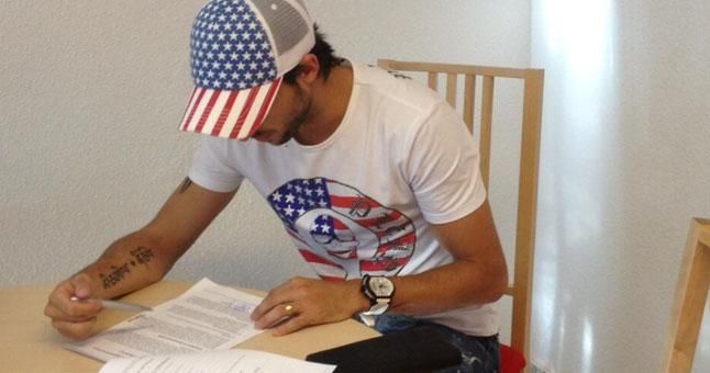 Pareja: "Monchi ha estado como un loco por traerme"