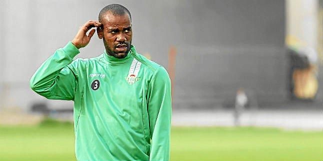 Paulao libera una de las fichas extracomunitarias