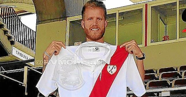 El ex del Recre Morcillo firma tres temporadas por el Rayo