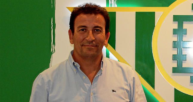 García León dimite y su lugar lo ocupa López Catalán