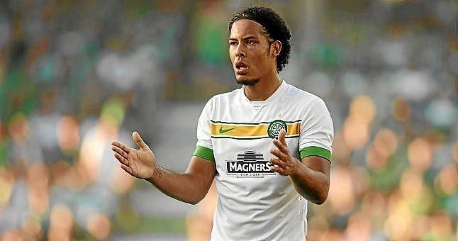 Marteen: "Van Dijk es un jugador querido, pero su precio es alto"