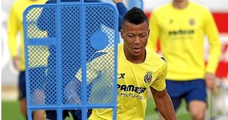 Uche renueva con el Villareal hasta 2017