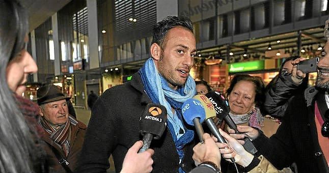 Beto evita el quirófano y recortará los plazos