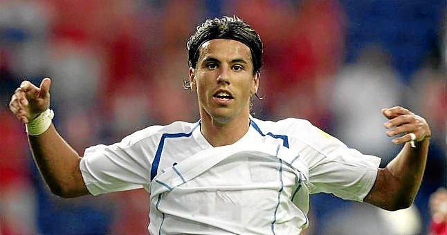 Milan Baros: "El Sevilla es el gran favorito al título"