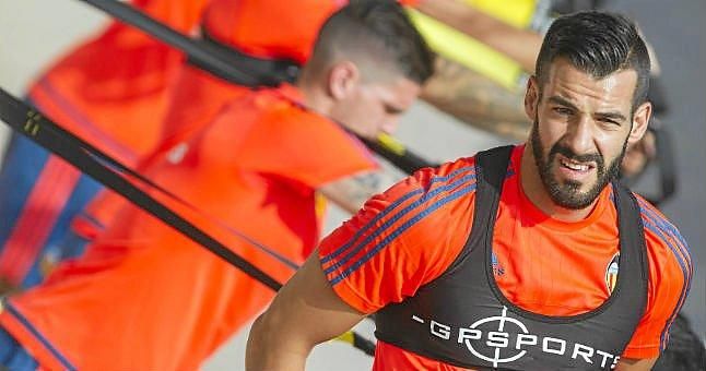 La opción de Negredo al Sevilla, casi imposible