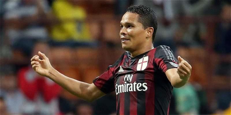 "Bacca no se quería ir, aceptó la oferta del Milan para ayudar al Sevilla"