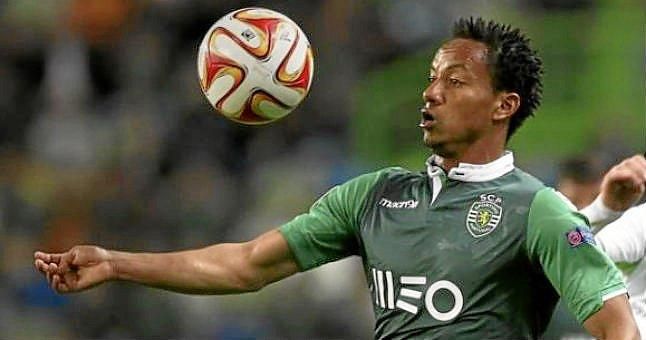 Carrillo, ni ha firmado aún, "ni puede hacerlo"