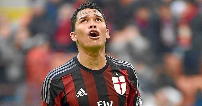 A Bacca le roban joyas y su Porsche Cayenne