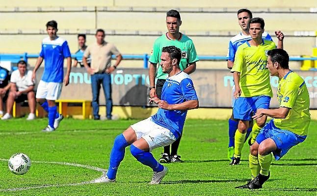 Revés para el Écija con la lesión de Alberto Castro