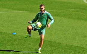 El Torino se interesa en Pezzella