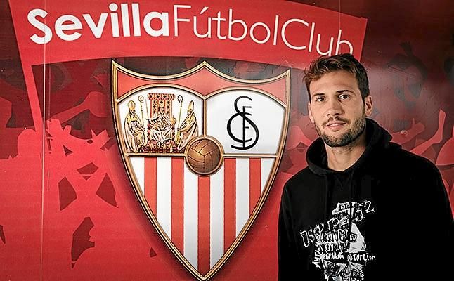 Franco Vázquez: "No veo al Leicester un rival fácil"