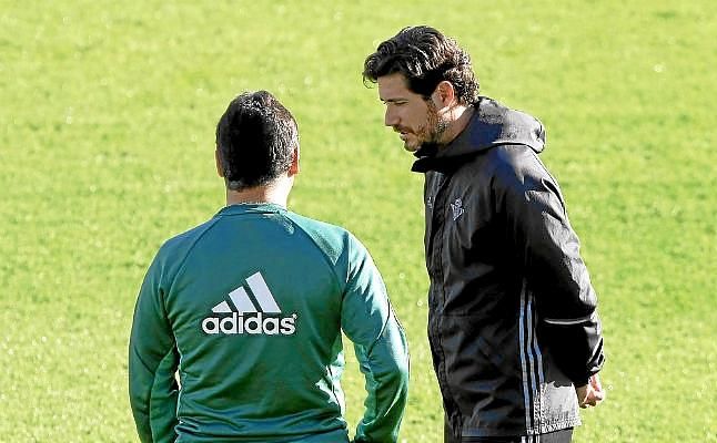 Víctor dice que sus jugadores tienen "ganas de crecer, de aprender"