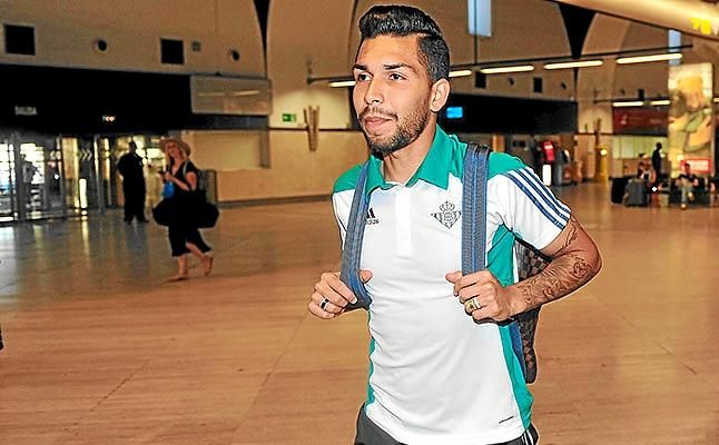 Petros tendrá una mejora de contrato