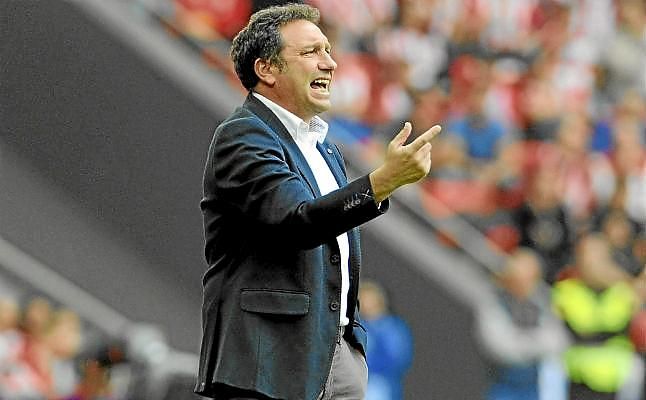 Eusebio aspira a "poder conseguir un título" con la Real