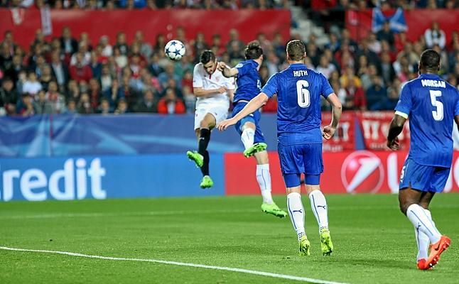 Sarabia, a un gol del 'doble-doble'
