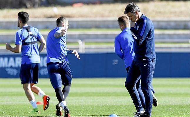 Santos y Ontiveros, novedades de la lista de Michel para el Alavés