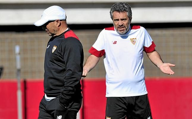 Bauza pasa de Sampaoli, Lombardi le ataca y Menotti le defiende