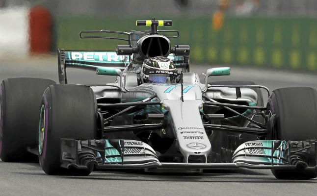 Hamilton gana la 'pole position' en Canadá e iguala a Senna