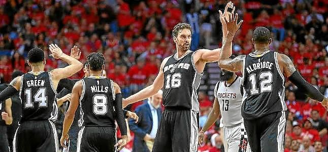 Pau Gasol se convierte de nuevo en agente libre