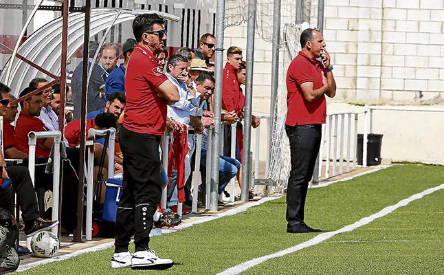 Augurios desde los banquillos de Tercera