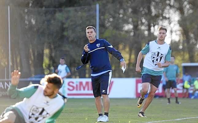 Rubi: "El Sevilla Atlético tiene jugadores en la sub 21"