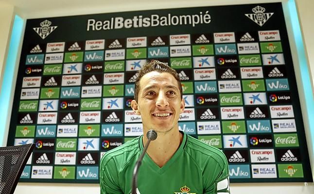 Guardado recuerda que en La Coruña vivió "de todo, Europa y Segunda"