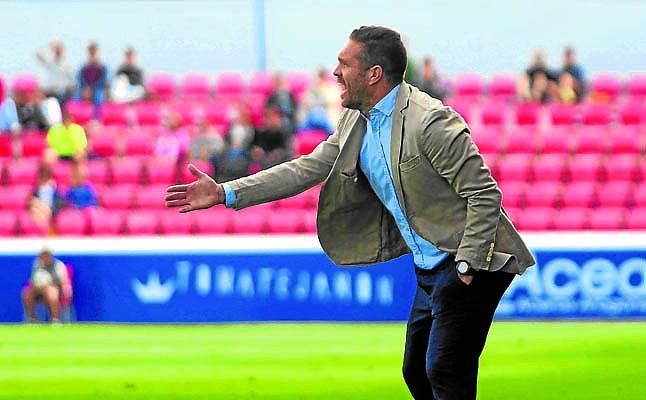 Almería-Sevilla Atlético: Con sed del primer triunfo