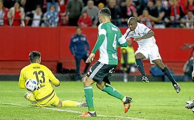 Kakuta pone a Emery de vuelta y media