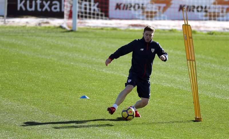 Muniain vuelve a pisar San Mamés 4 meses y medio después de lesionarse