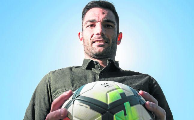 Adán explica los motivos para operarse