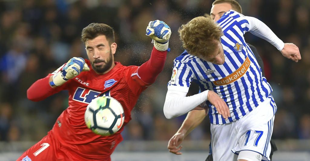 Pacheco, del Alavés, opción para la portería del Sevilla