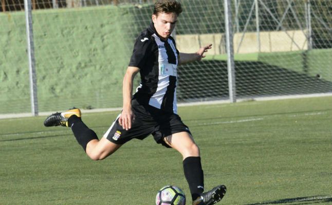 El Sevilla ficha al juvenil Juan, central del Cartagena