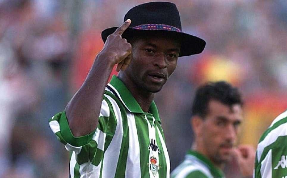 Finidi rompió un acuerdo con el Madrid para jugar en el Betis