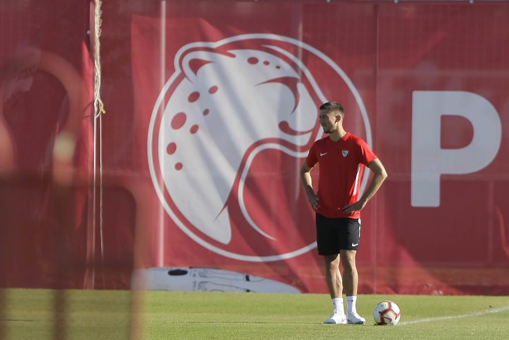 Lenglet, límite martes o miércoles