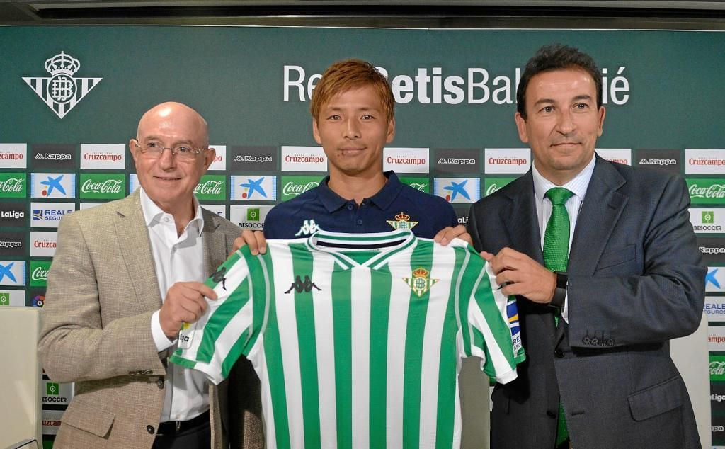 Inui: "Tengo muchas ganas de hacer grandes partidos con Joaquín"