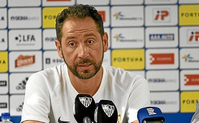 Machín: "Es muy probable que Gonalons debute mañana"