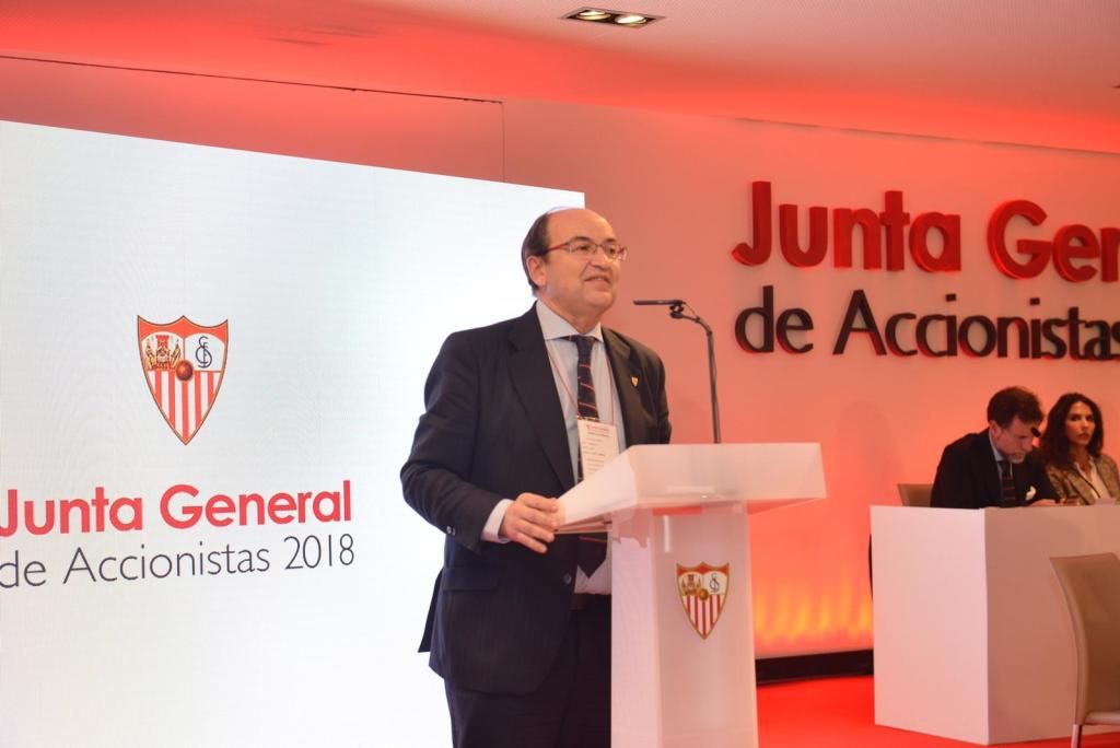 Junta caliente con la venta como telón de fondo