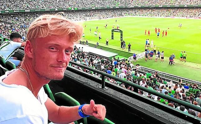 El insólito beticismo del tenista Nicola Kuhn