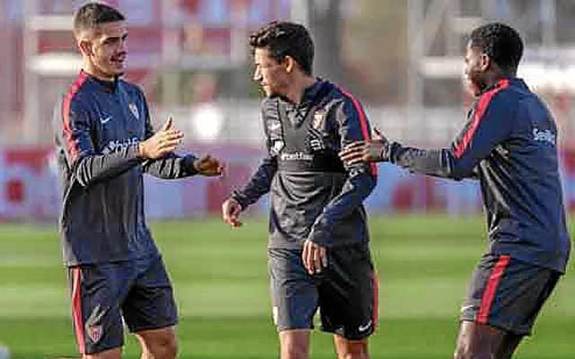 El Sevilla 'regala' a su afición un entrenamiento a puerta abierta