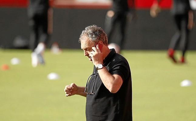 "El Sevilla va a estar abierto hasta el final del mercado"