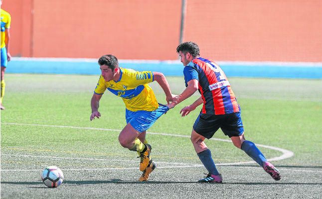 No dejan que el líder se escape