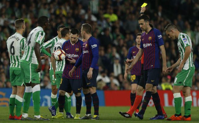 Guardado se perderá por sanción el encuentro en Vallecas