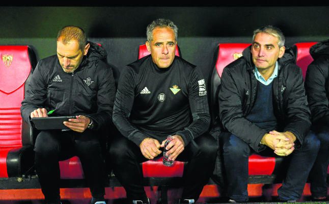 La maldición de los banquillos en el Gran Derbi