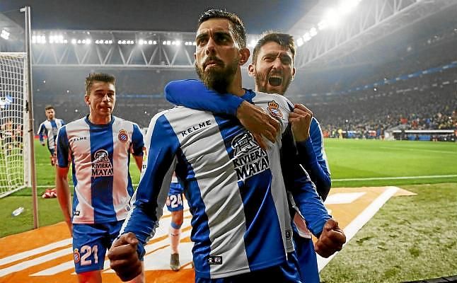 Aparca la 'vía Mitrovic' y echa cuentas por Borja Iglesias