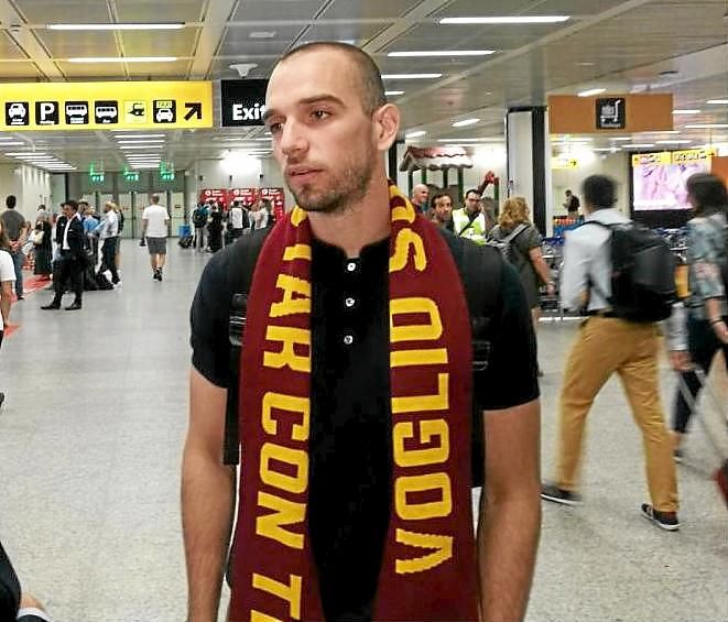 Pau López ya está en Roma