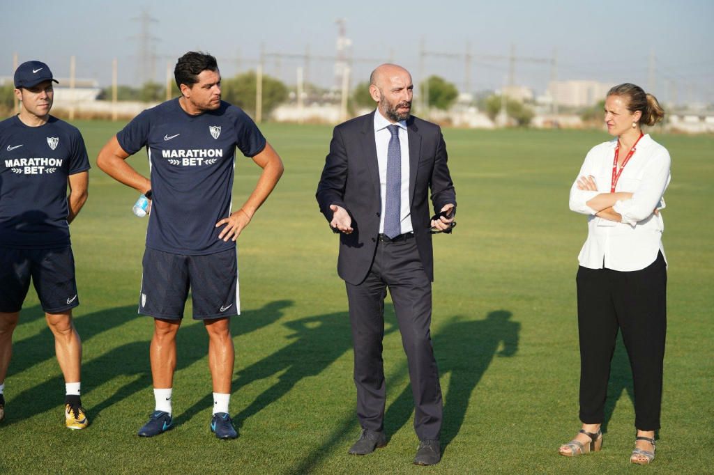 Monchi: "Hemos hecho una gran apuesta por el crecimiento del fútbol femenino"