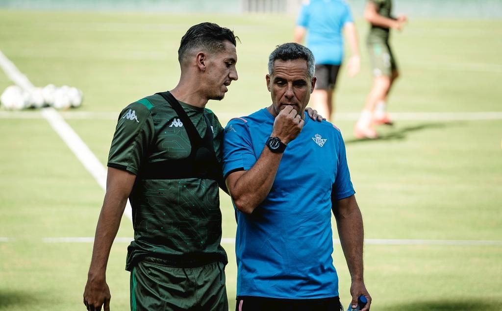 Feddal: "Estamos asimilando el sistema defensivo poco a poco"