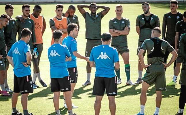 El probable once del Betis ante el Valladolid