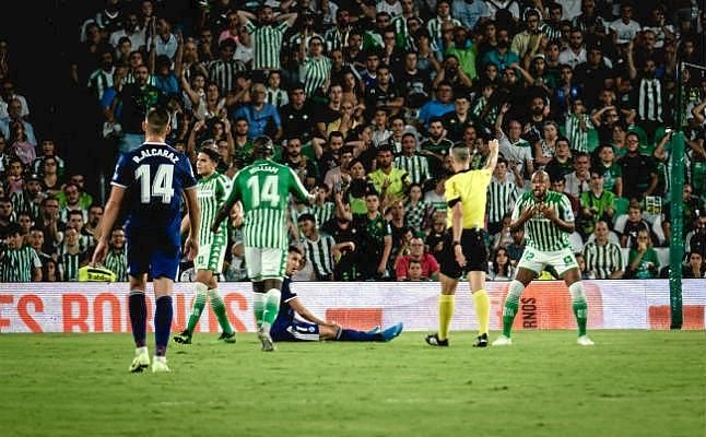 Real Betis 1-2 Valladolid: Al guionista le van las emociones fuertes
